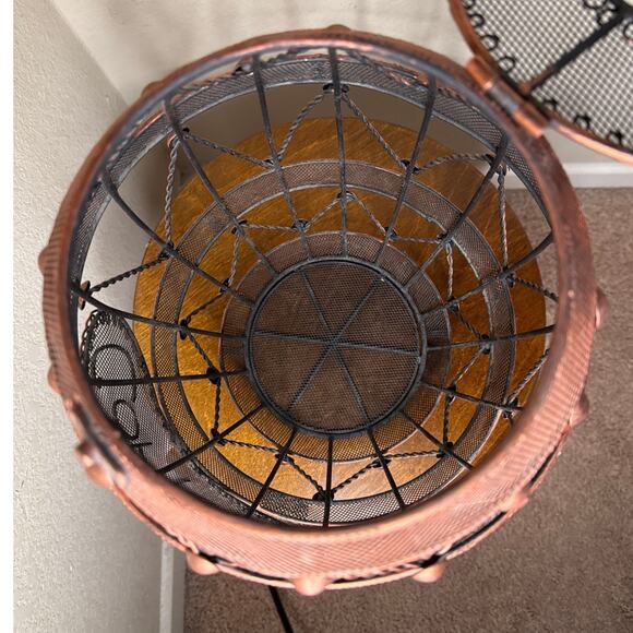 Copper Basket Cork Holder CORKS - Picture 3 of 5